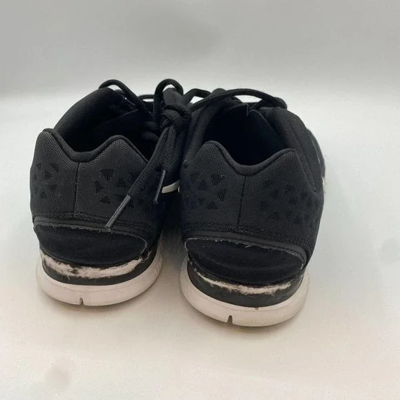 NIKE WOMEN'S SNEAKERS SIZE 7.5 BLACK - Picture 2 of 5